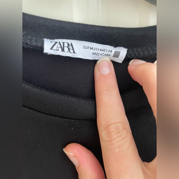 FAUX SUEDE JEWEL DRESS
BLACK 0/1058/620/800/03 - Picture 3 of 3